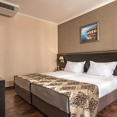 & Diamant 4* Sunny Beach