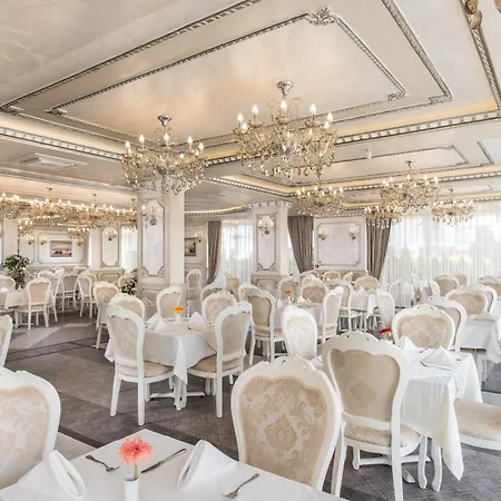 & Diamant Hotel 4*