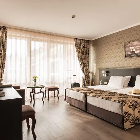 & Diamant Хотел